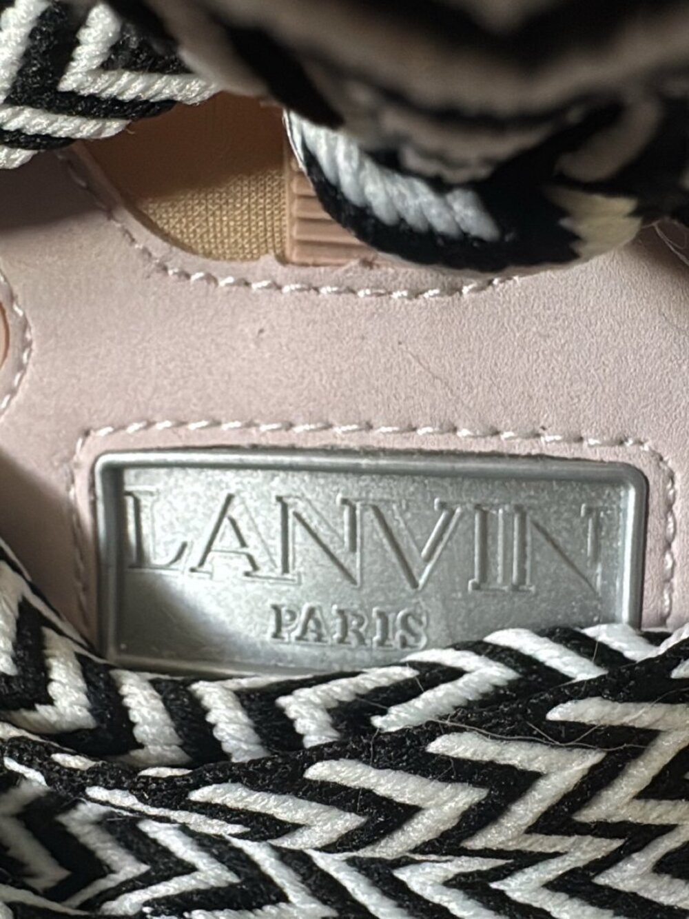 Lanvin Curbs - Picture 6 of 9